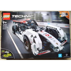 LEGO Technic 42137 - Formula E Porsche 99X Electric (boîte abîmée)